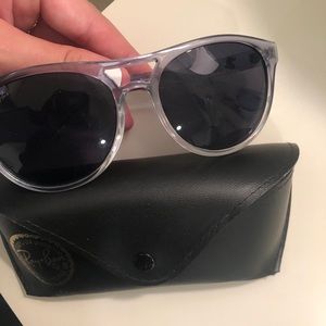 FAKE. raybans but a good pair of sunglasses.